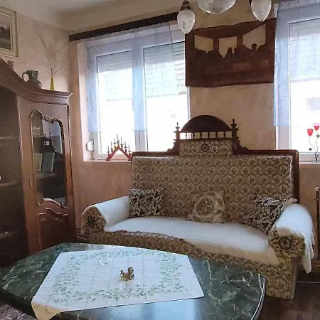 Bakonyszive Vendeghaz *