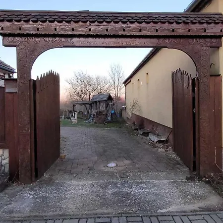 Bakonyszive Vendeghaz Holiday home